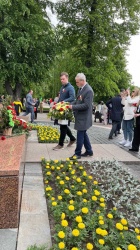 Представители Гродненского агентства во главе с первым заместителем директора Геннадием Карповичем приняли участие в акции "Народное возложение "