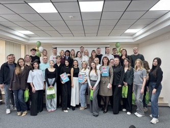 Интеллектуальная викторина в Гродненском агентстве: знания, логика и командный дух